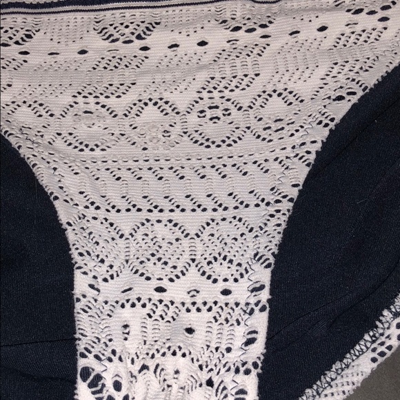 BECCA Bikini Bottom - Picture 2 of 7